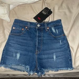 Levi’s denim shorts